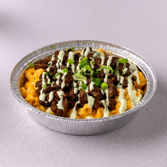 Mac With Steak.
